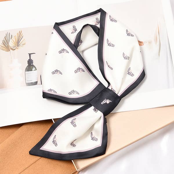 Equine Profile Loop Scarf
