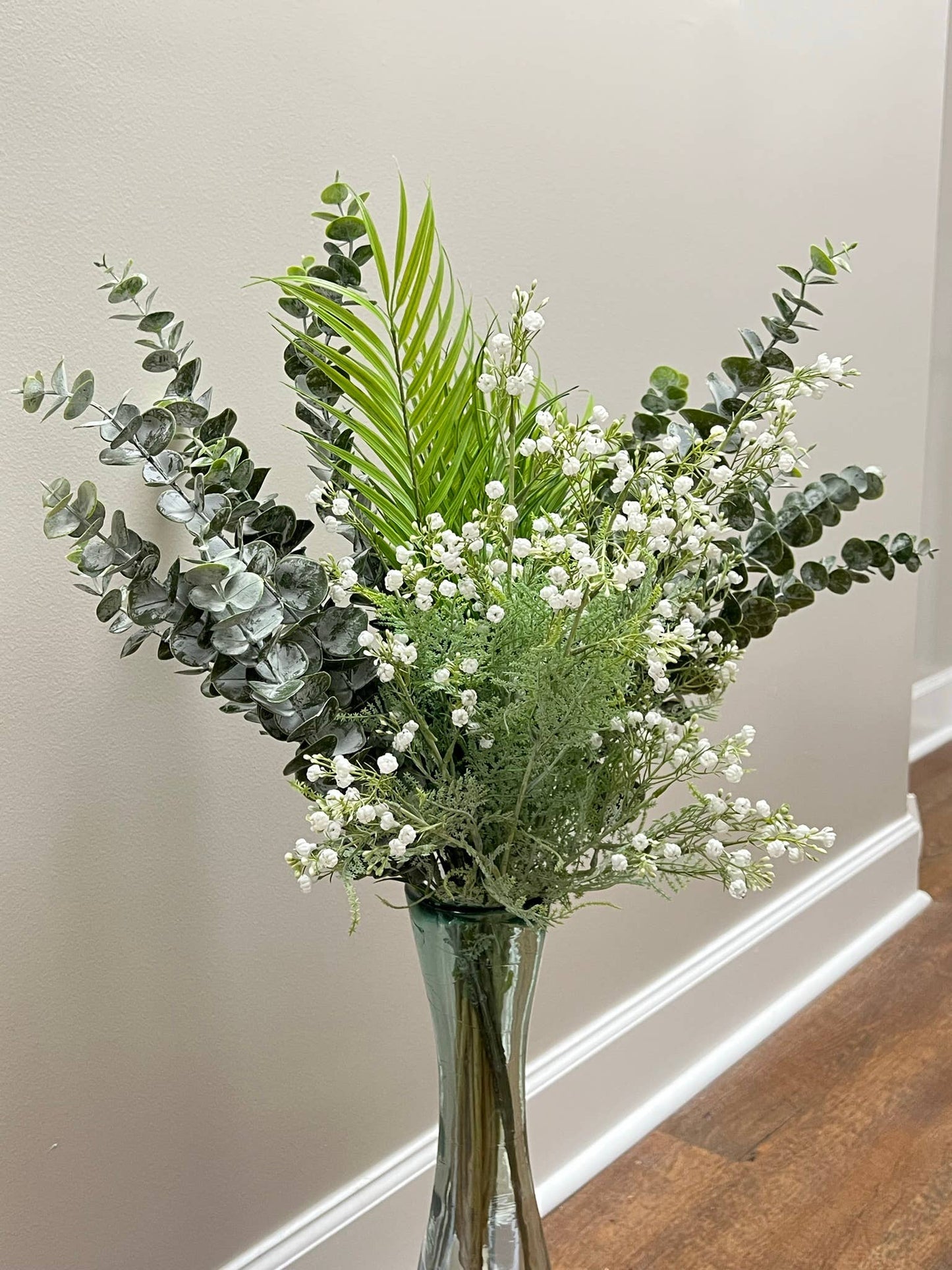 Designers Pick-Frosted Soft touch Baby's breath spray