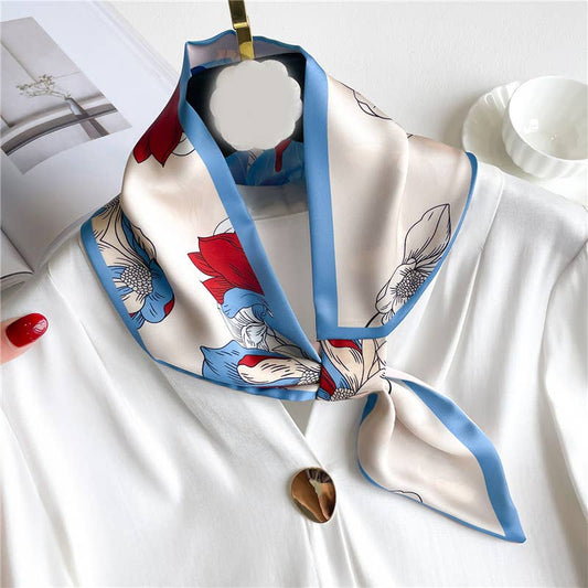 Floral Loop Scarf : Blue