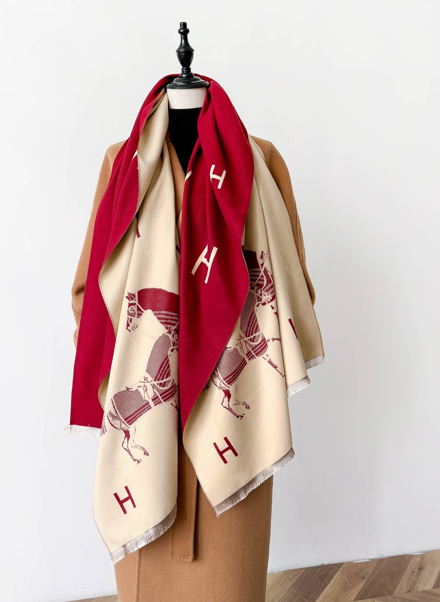 Equestrian Red / Cream Stable Reversible Wrap