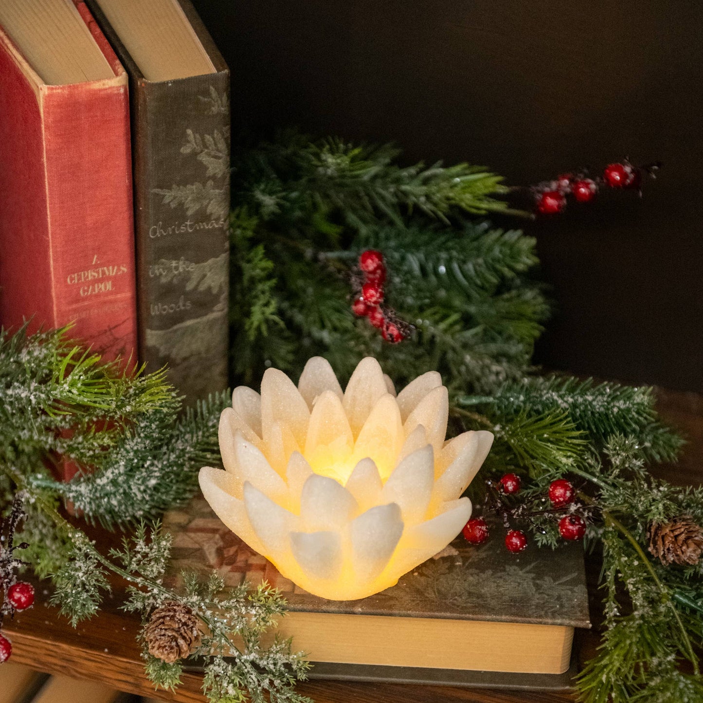 CREAM SHIMMER LED FLOWER