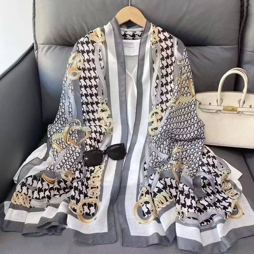 Equestrian Gray Scarf – Stirrup Collection