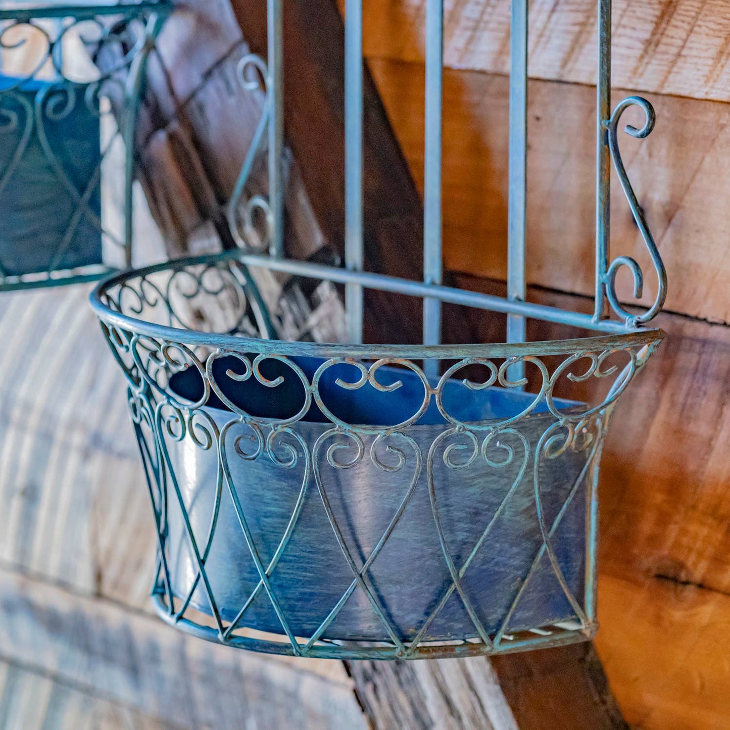 Dual Wall Hanging Planters with Removable Baskets: Antique White