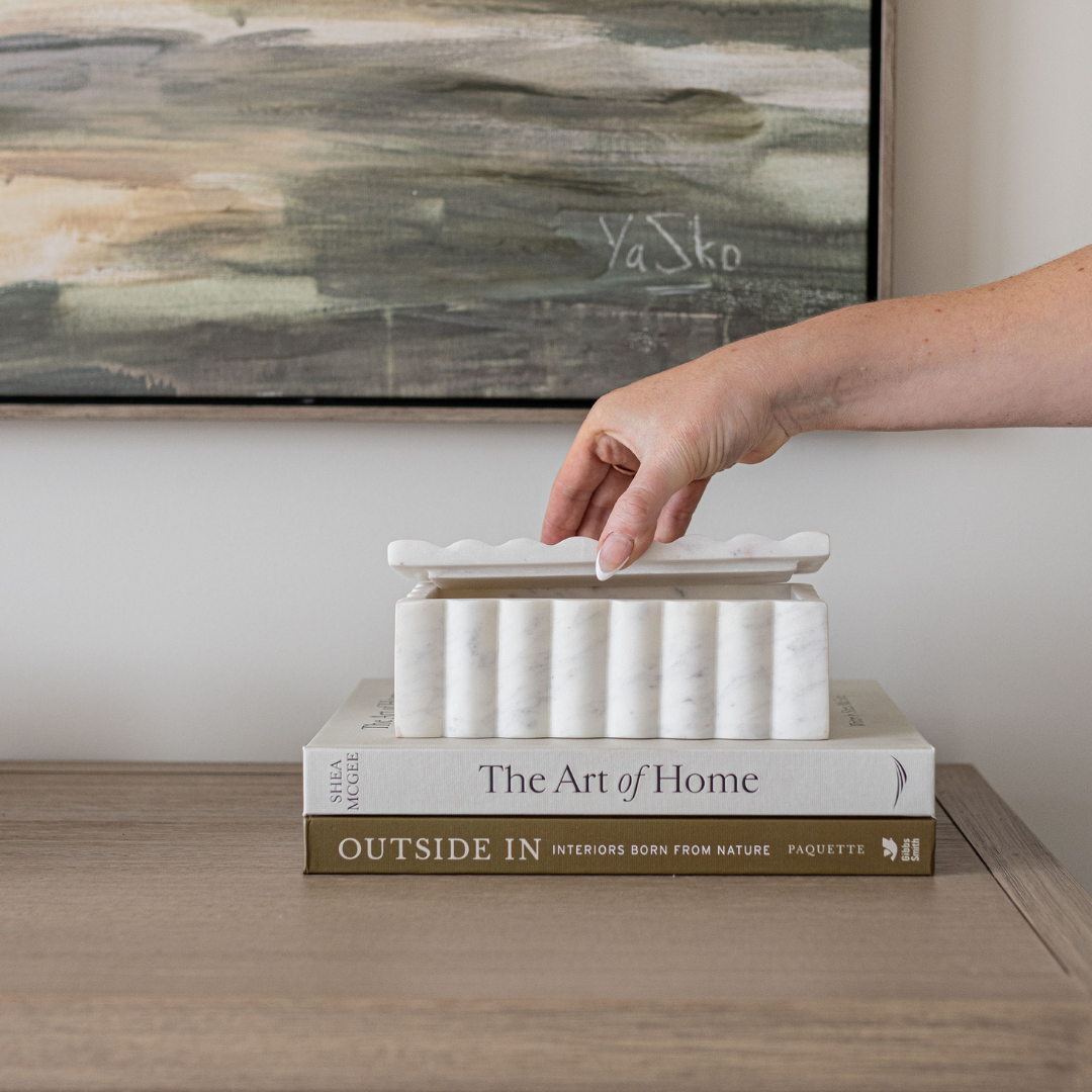 Fluted Box Marble Scallop Design White