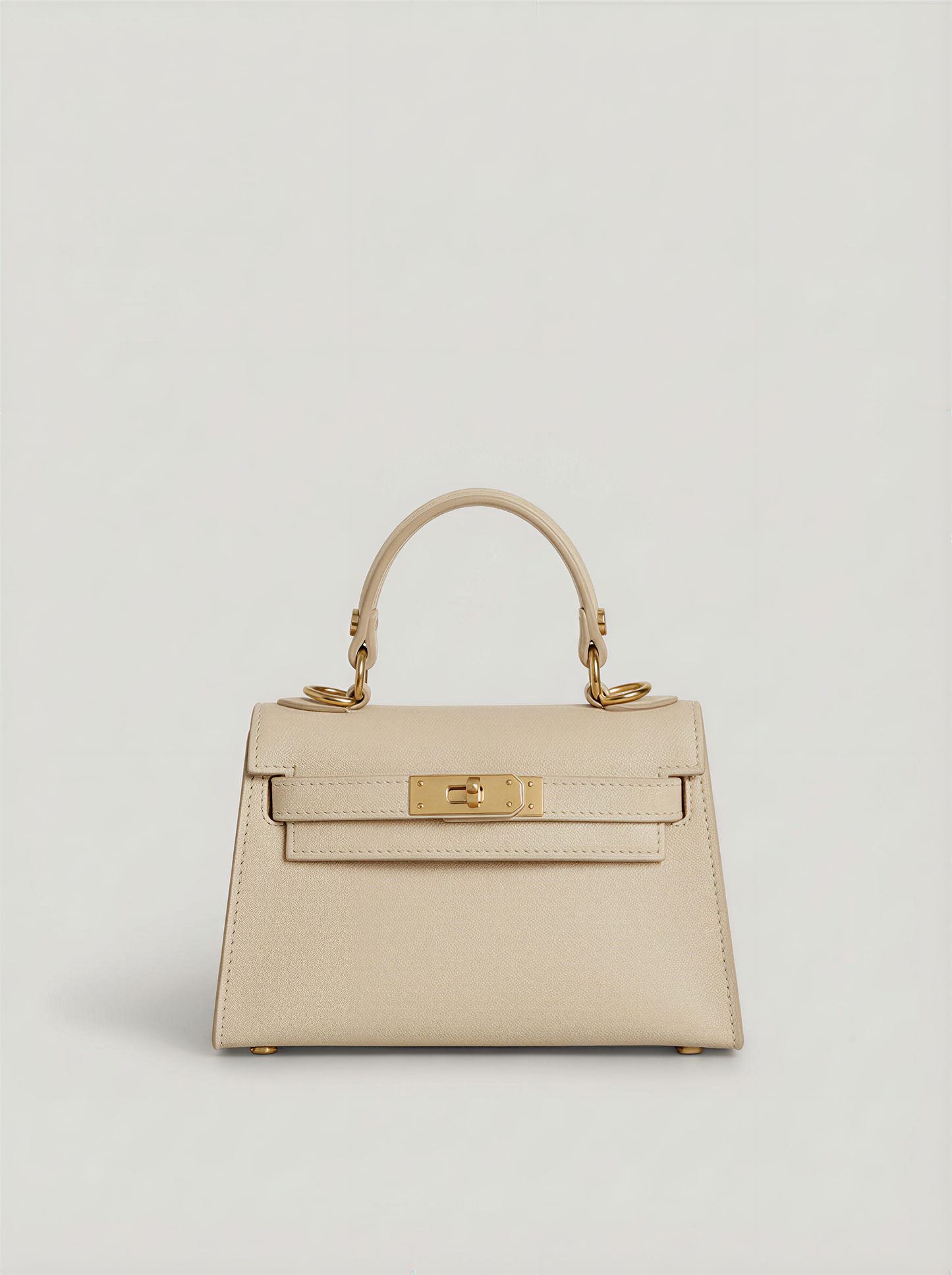 Genuine Saffiano leather handbag with strap, made in italy: Begiecuoio