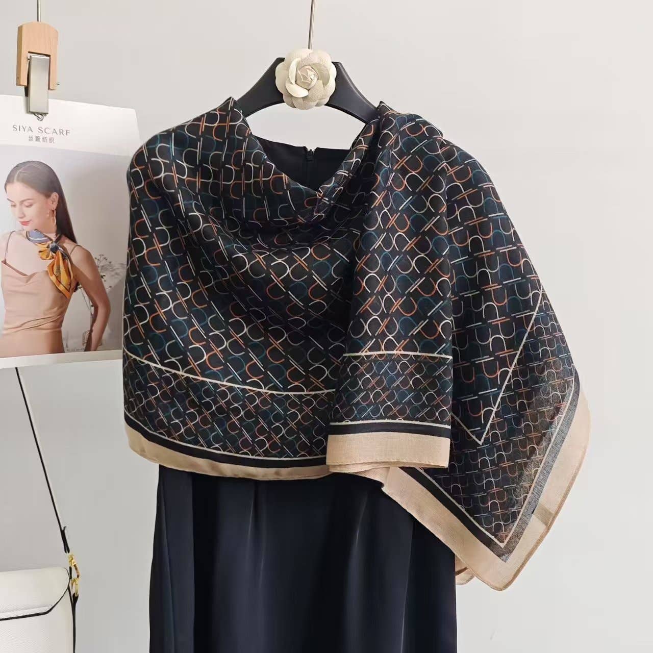Navy / Tan Scarf – Geometric Collection