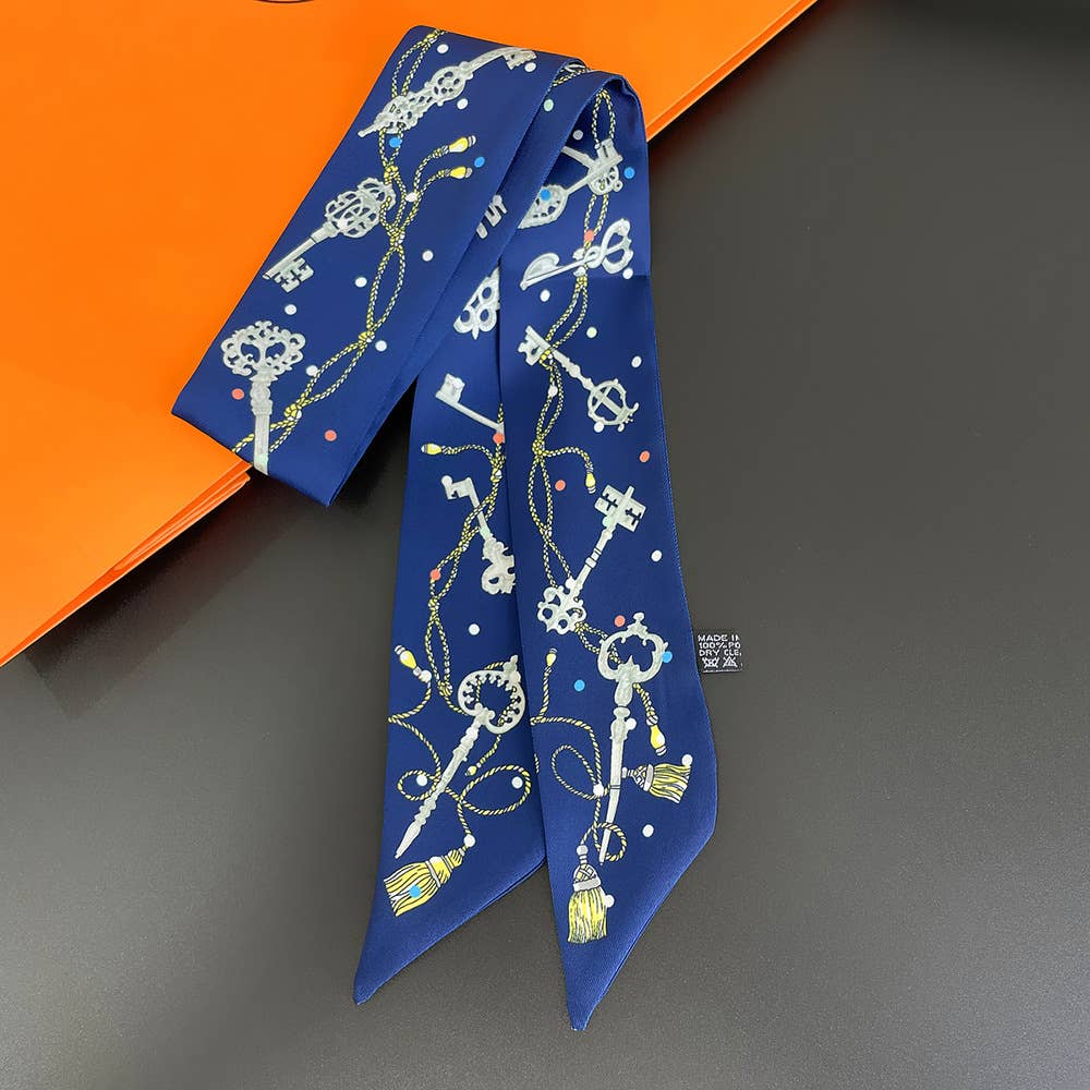 Key Ribbon Scarf and Round Box : White