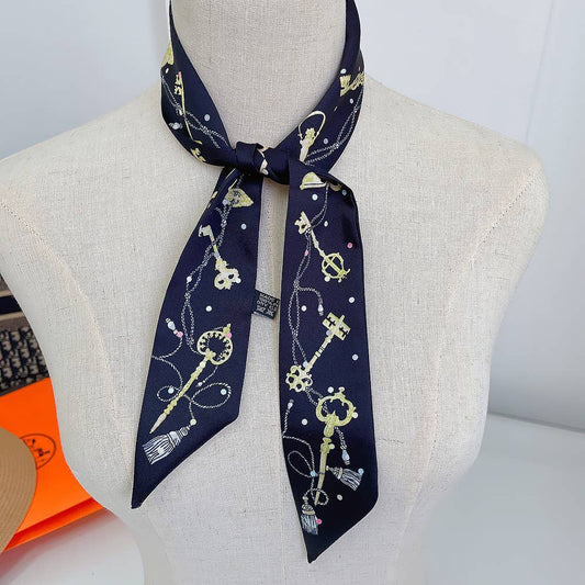 Key Ribbon Scarf and Round Orange Gift Box : Black