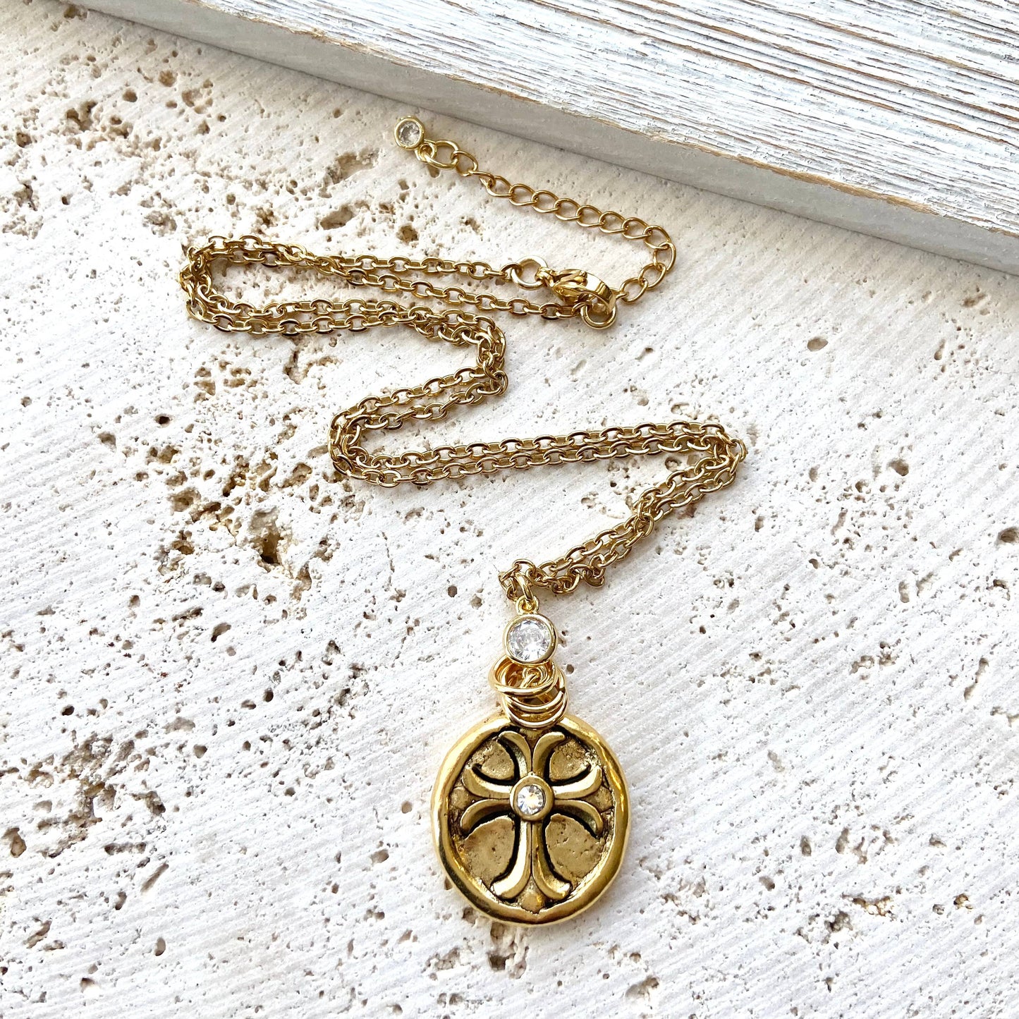 Cross religious jewelry bible lord pray holy God necklace: Gold