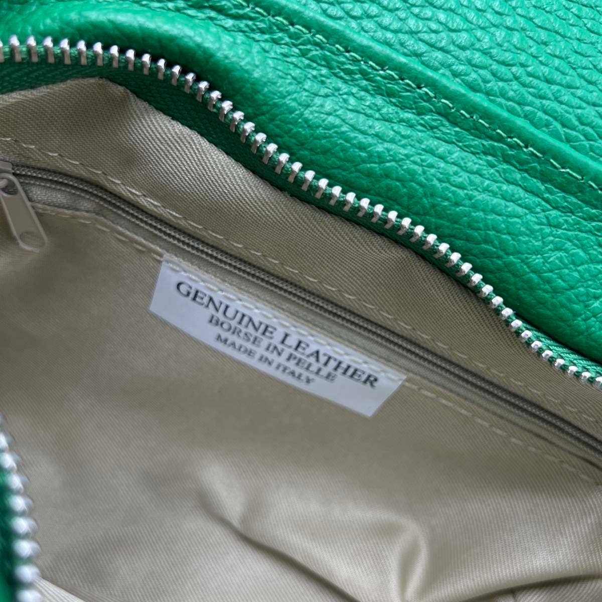 Genuine leather shoulder bag, Made in Italy~Camel