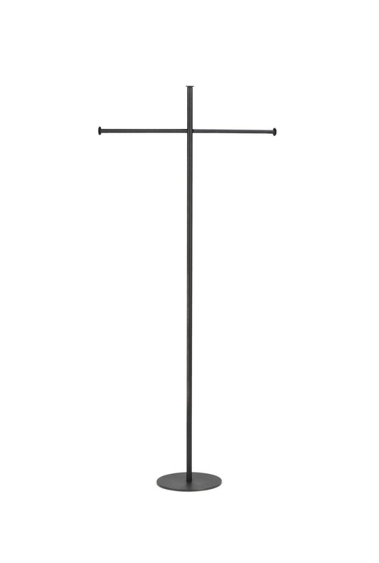 T-Bar Metal Necklace and Scarf Stands: Black / 22.25" Tall