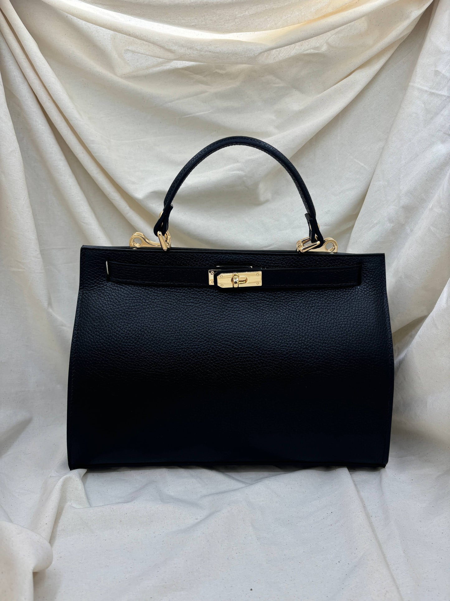 Large genuine leather handbag with shoulder strap: Verde