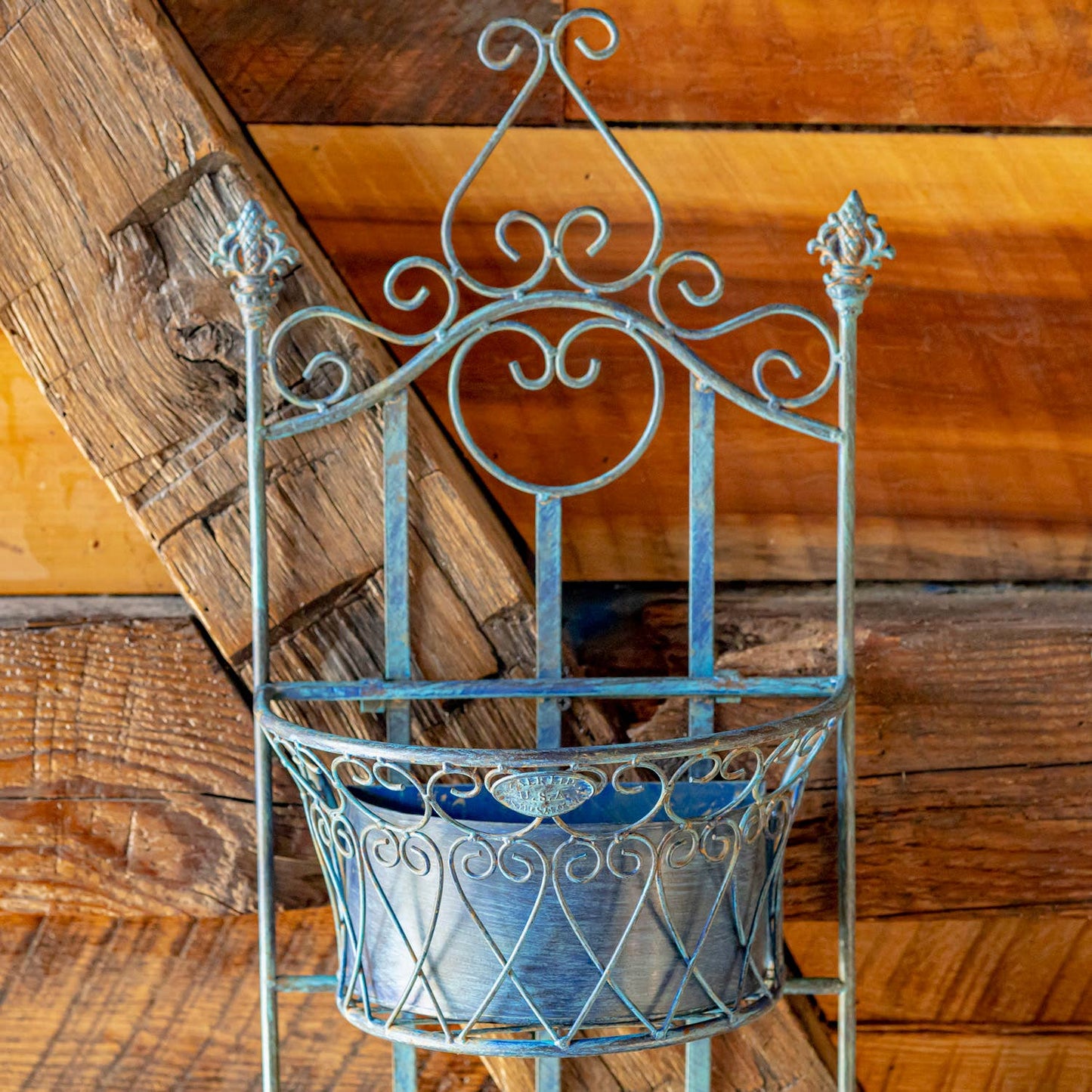 Dual Wall Hanging Planters with Removable Baskets: Antique White