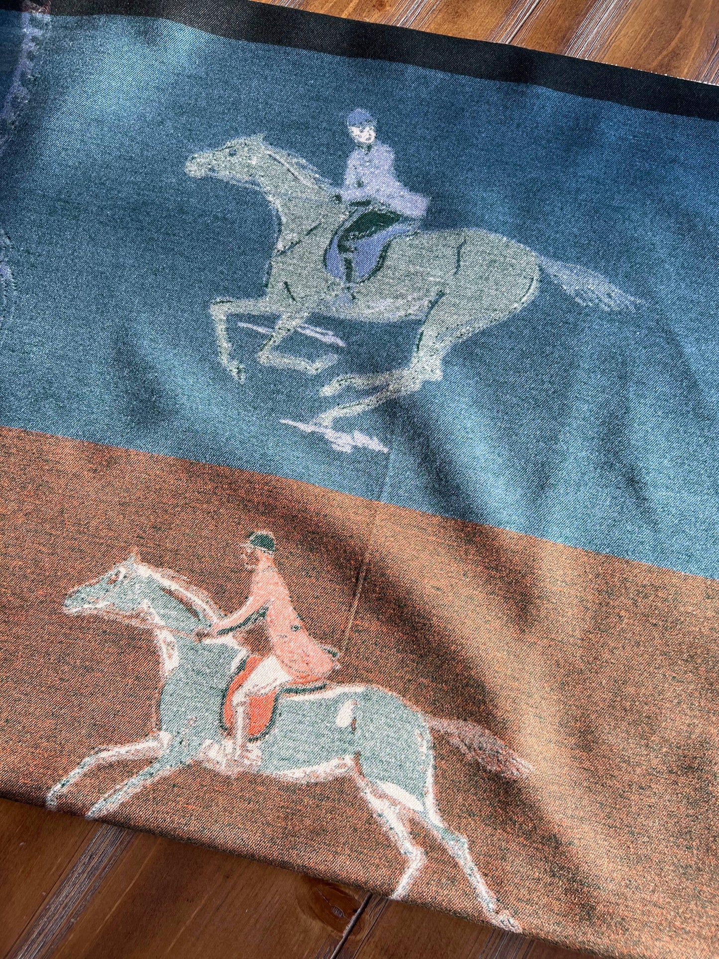 Fox Hunter Jumper English Side Saddle Equestrian Horse Scarf: Cream