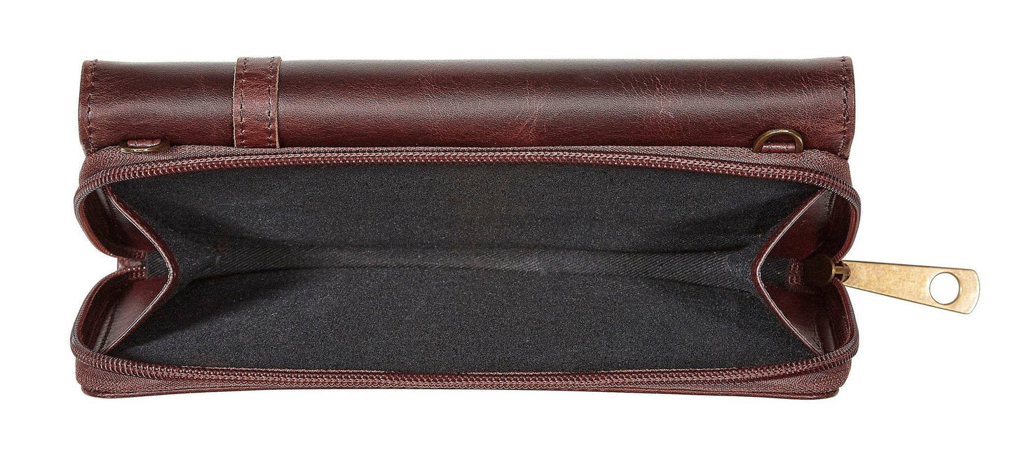 AWST Int'l Snaffle Bit Leather Cross Body Wallet: Black / STD